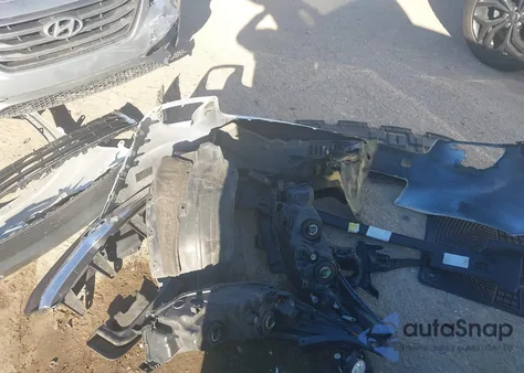 2015 Toyota Highlander Xle V6 from USA, damaged, VIN 5TDKKRFH9FS055962